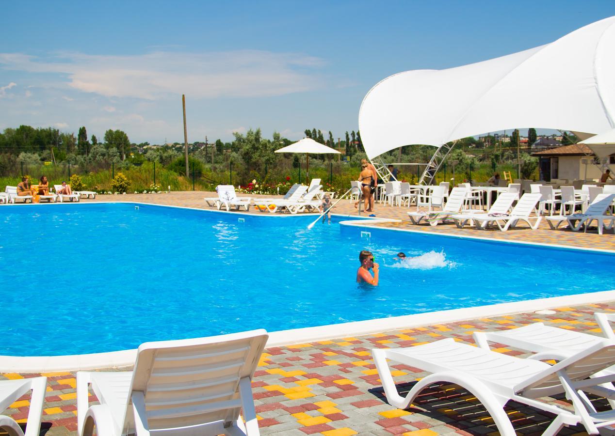 Hotel Promenad Bugaz Exterior foto