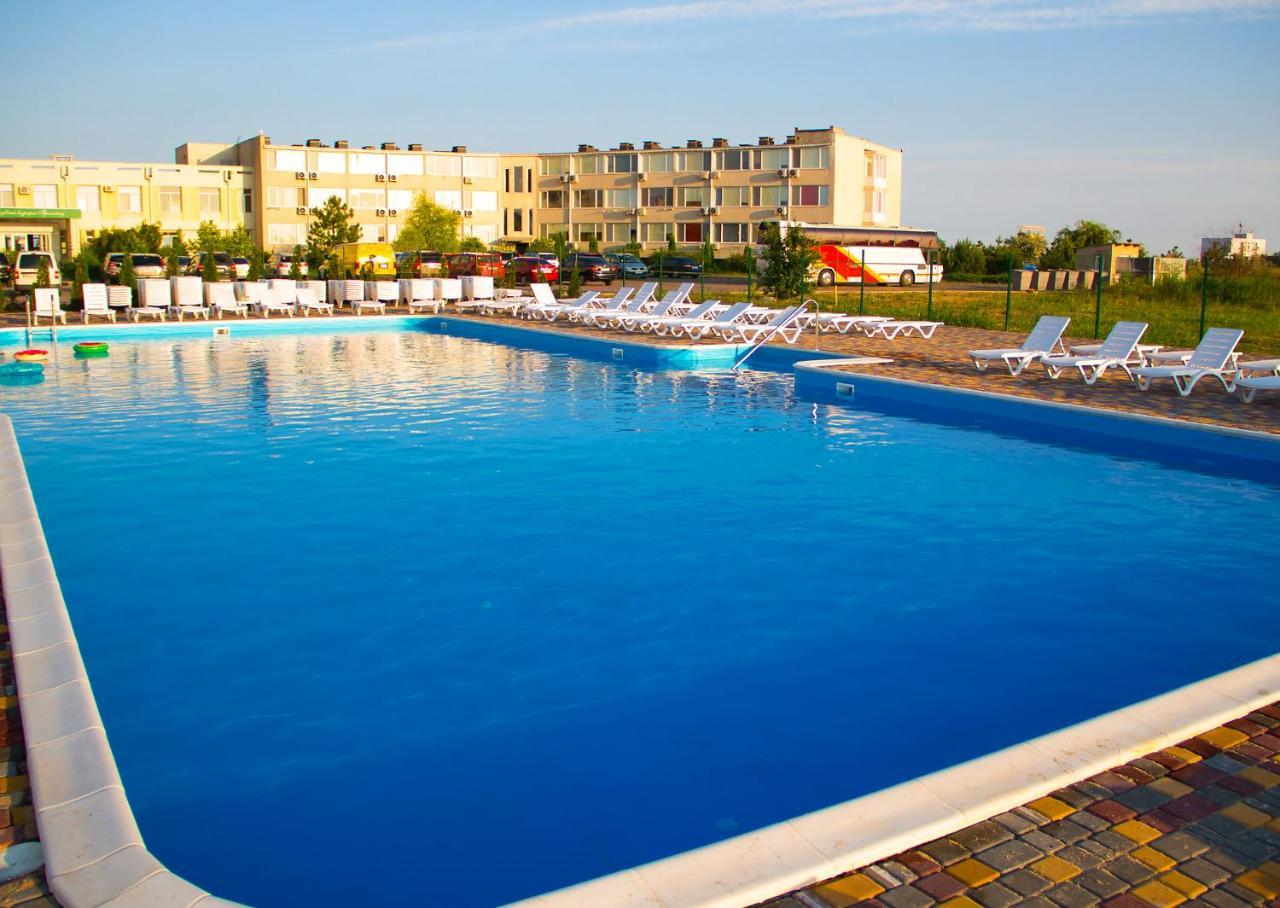 Hotel Promenad Bugaz Exterior foto