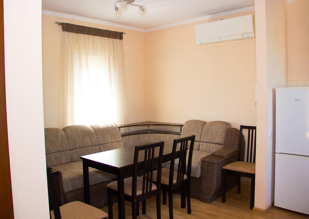 Hotel Promenad Bugaz Exterior foto