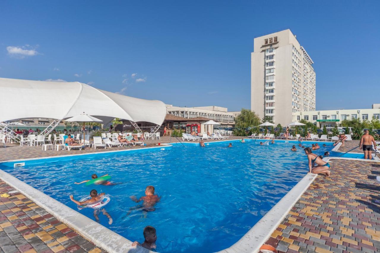 Hotel Promenad Bugaz Exterior foto