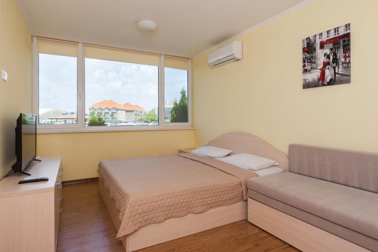 Hotel Promenad Bugaz Exterior foto